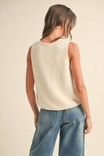 Load image into Gallery viewer, Daydreamer Beige Tied Front Knit Vest
