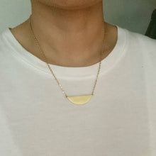 Load image into Gallery viewer, Sphere Mama Necklace: Gold
