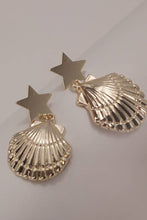 Load image into Gallery viewer, Beach Puka Seashell Drop Earrings Gold
