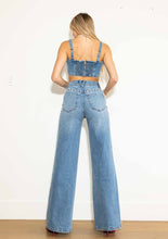 Load image into Gallery viewer, Pearl High-Rise Wideleg Jeans: Medium Stone
