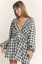 Load image into Gallery viewer, Searching For Love Plaid Black Romper
