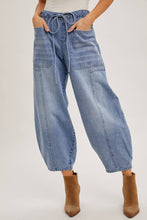 Load image into Gallery viewer, Mid-Waist Light Wash Drawstring Barrel Jeans
