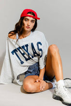 Load image into Gallery viewer, Texas&#39; Graphic Oversized Cropped Top Grey Navy
