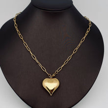 Load image into Gallery viewer, Paper Clip Design Chain Heart Charm Necklace
