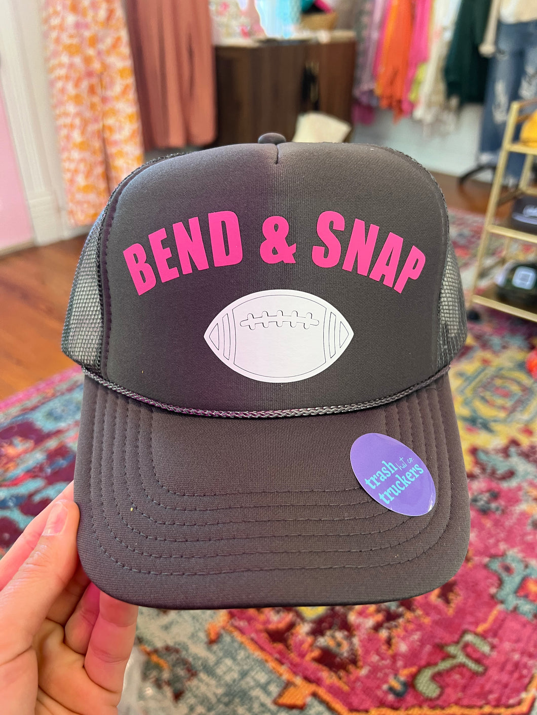 Bend and Snap Trucker