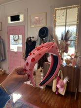 Load image into Gallery viewer, Jeweled Heart Headband
