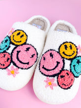 Load image into Gallery viewer, Smiley Face Flower Slippers
