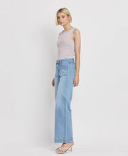 Load image into Gallery viewer, HIGH RISE WIDE TROUSER JEANS
