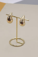 Load image into Gallery viewer, Shiny Gold Teardrop Stud Earrings
