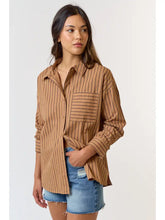 Load image into Gallery viewer, Cocoa Long Sleeve Pocket Blouse
