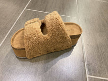 Load image into Gallery viewer, Brown Fur Women Thick Bottom Cork Fleece Sandals
