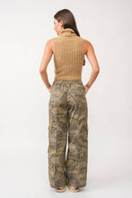 Load image into Gallery viewer, Rory Camo Cargo Pants
